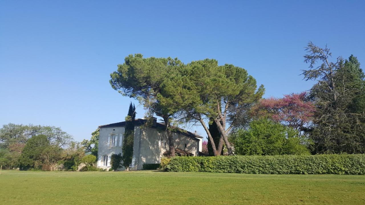 Chambres D'Hotes Domaine De La Brette Moncrabeau Luaran gambar